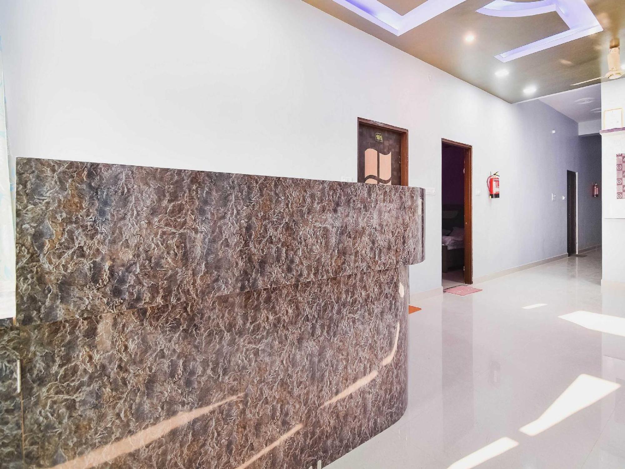 Oyo Flagship Hotel Usha Jaipur Buitenkant foto